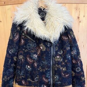 Free People Navy Floral Teddy Jacket with Faux Fur Collar Size XS